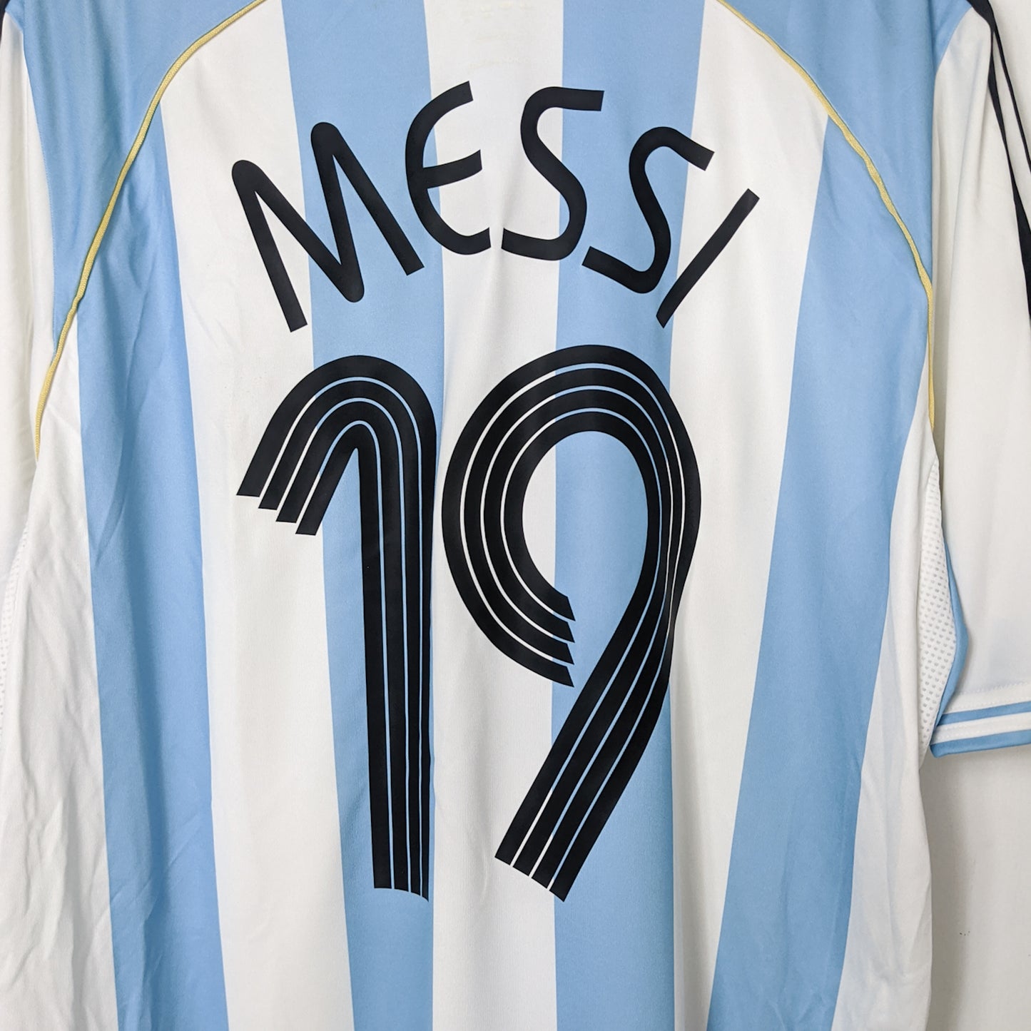 Original Argentina 2006 Home - Messi #19 Size L