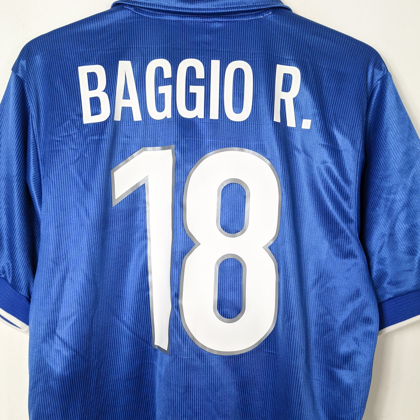 Original Italy 1998 Home - Baggio.R #18 Size M