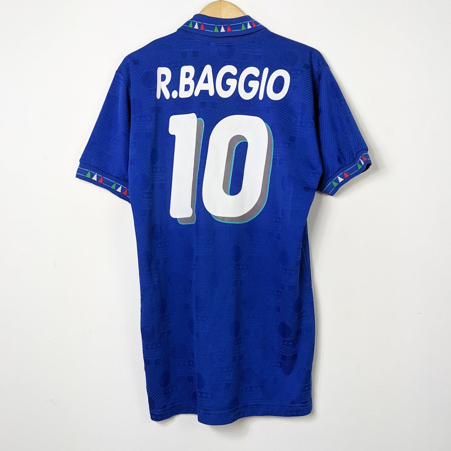 Original Italy 1994 Home - R.Baggio #10 Size M