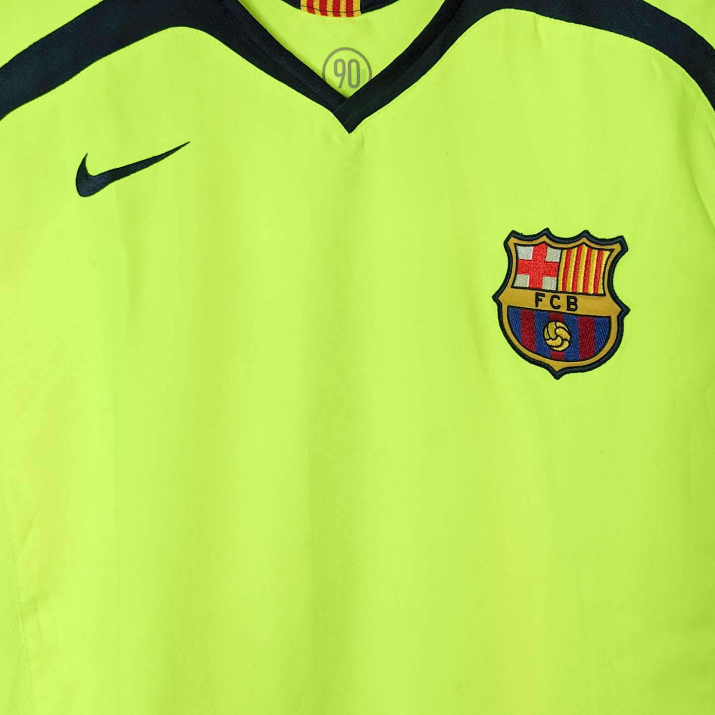 Original Barcelona 2005/06 Away - Ronaldinho #10 Size M