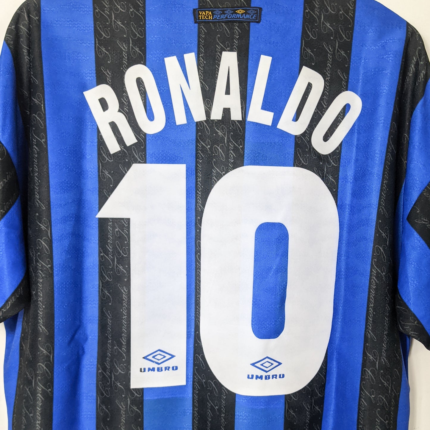 Original Inter 1997/98 Home - Ronaldo #10 Size XL