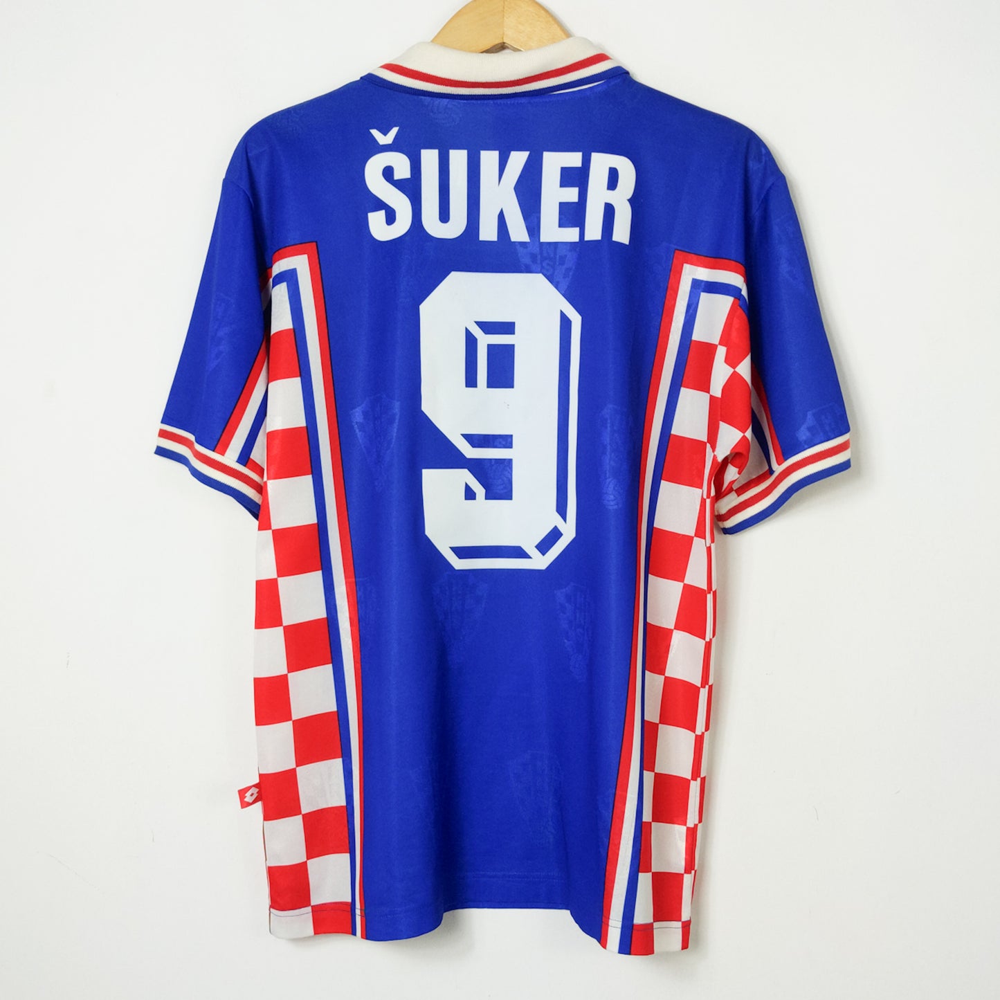 Original Croatia 1998 Away - Suker #9 Size M