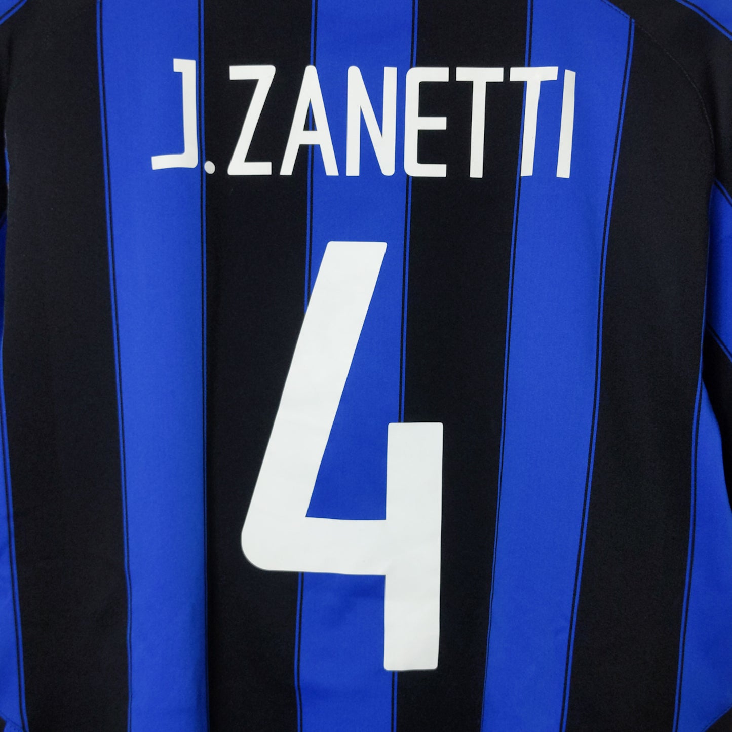 Original Inter 2003/04 Home - J.Zanetti #4 Size M fit L