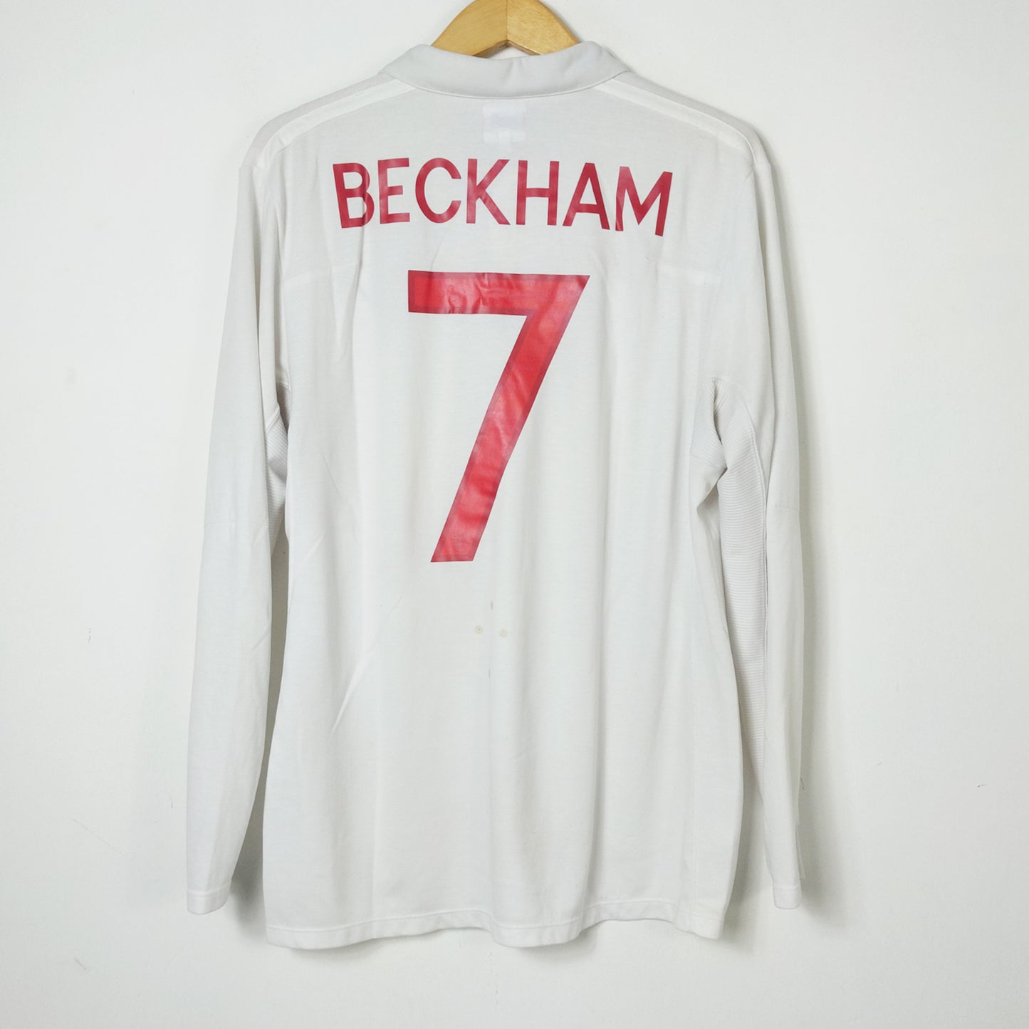 Original England 2009/10 Home - Beckham #7 Size XL (Long Sleeve)