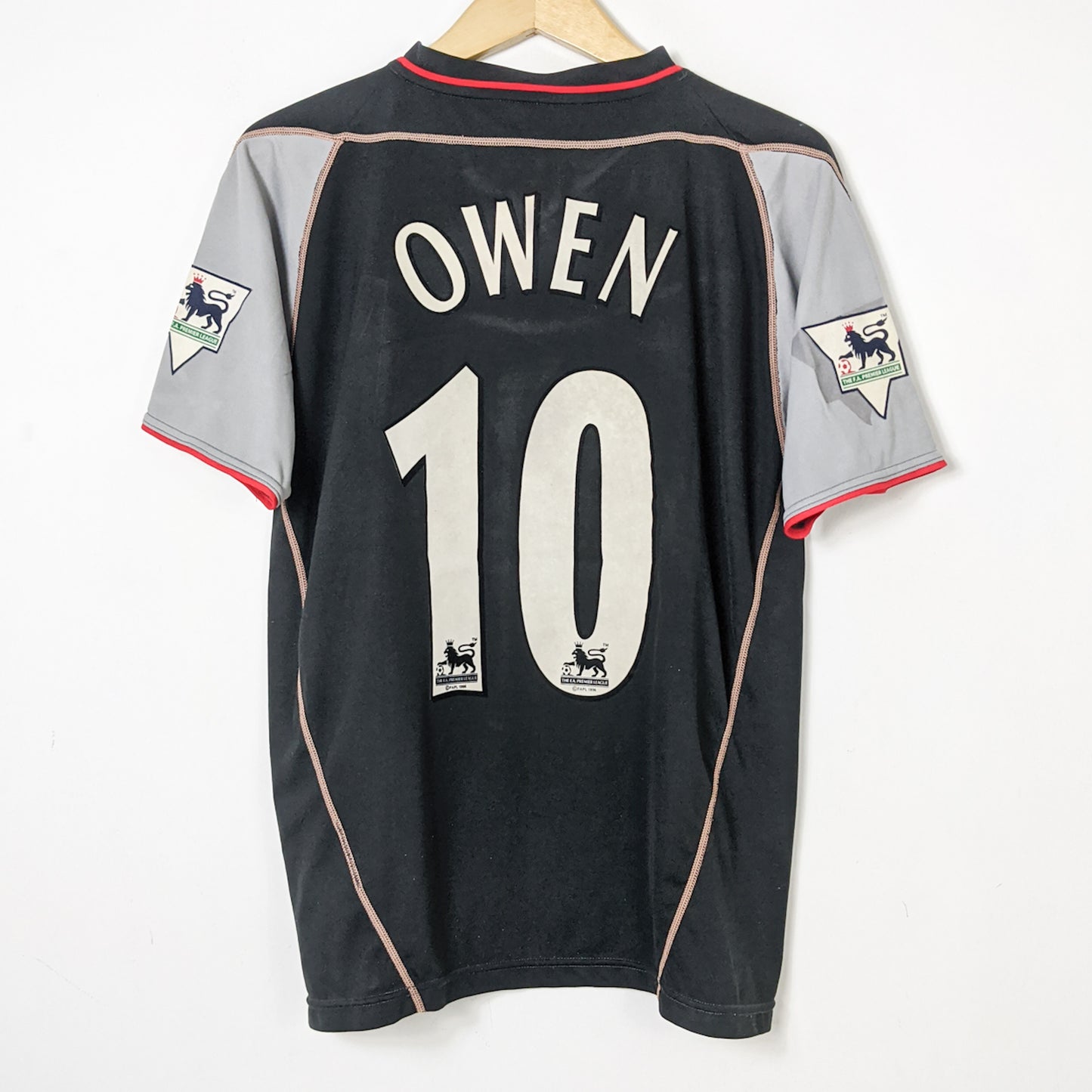 Original Liverpool 2002/03 Away - Owen #10 Size S fit M