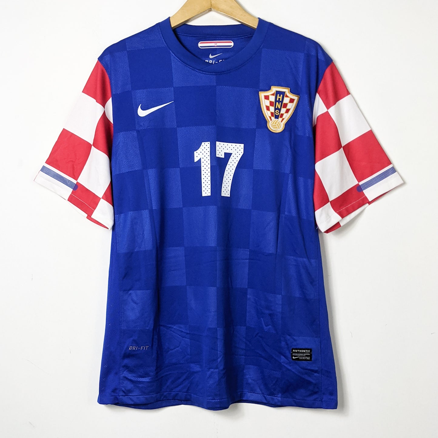 Original Croatia 2010/12 Away - Mandzukic #17 Size L