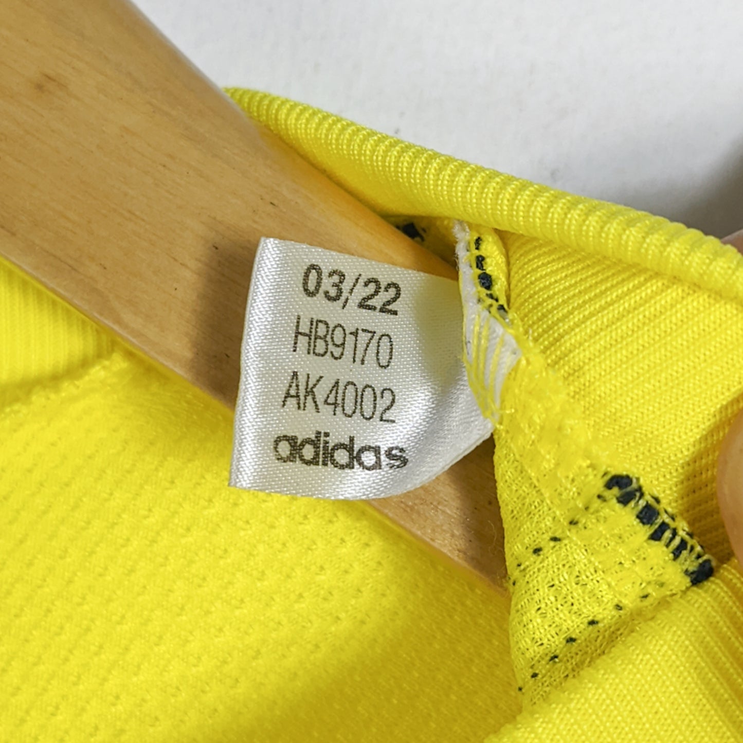 Original Colombia 2022/23 Home - James #10 Size XXL fit L