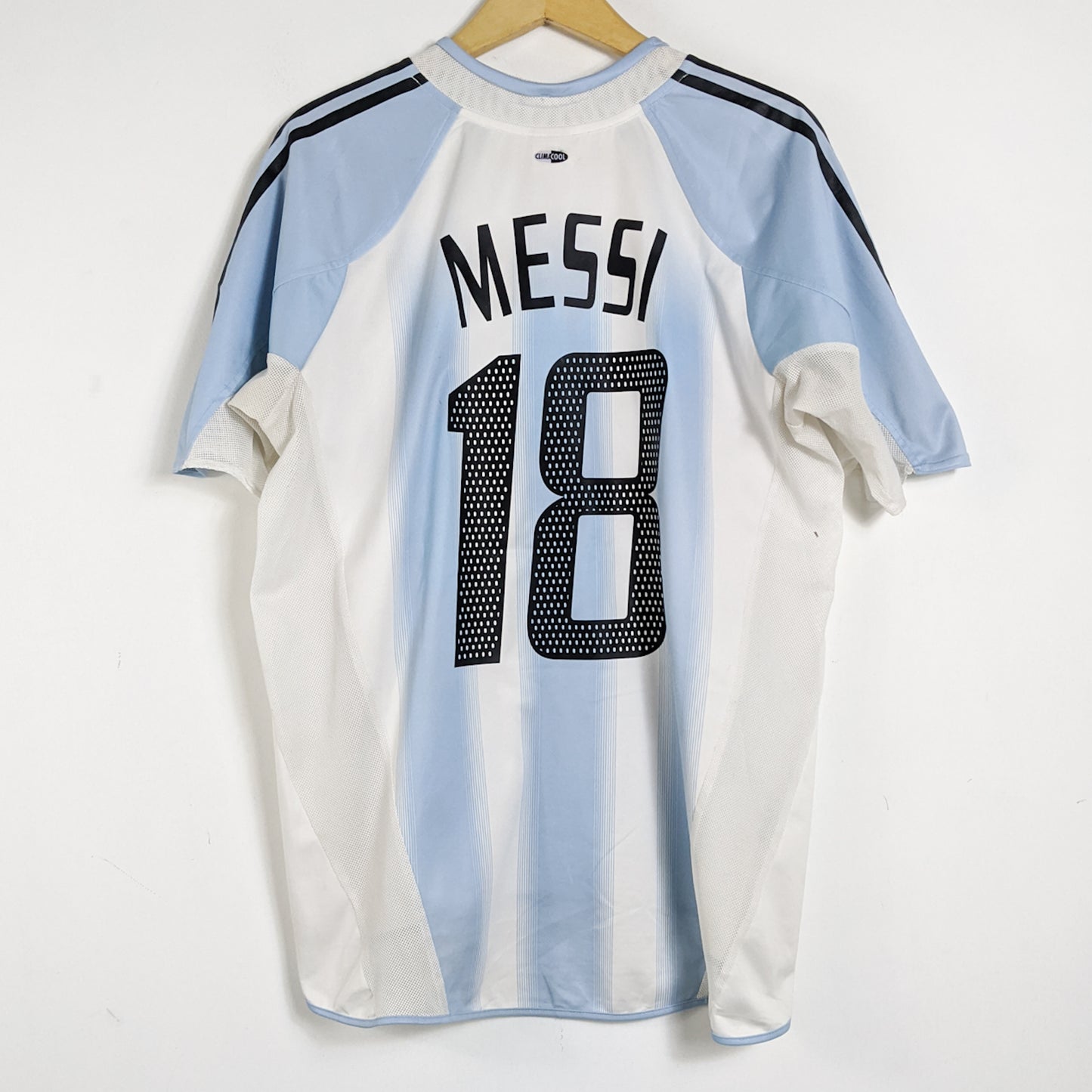 Original Argentina 2004/05 Home - Messi #18 Size XL