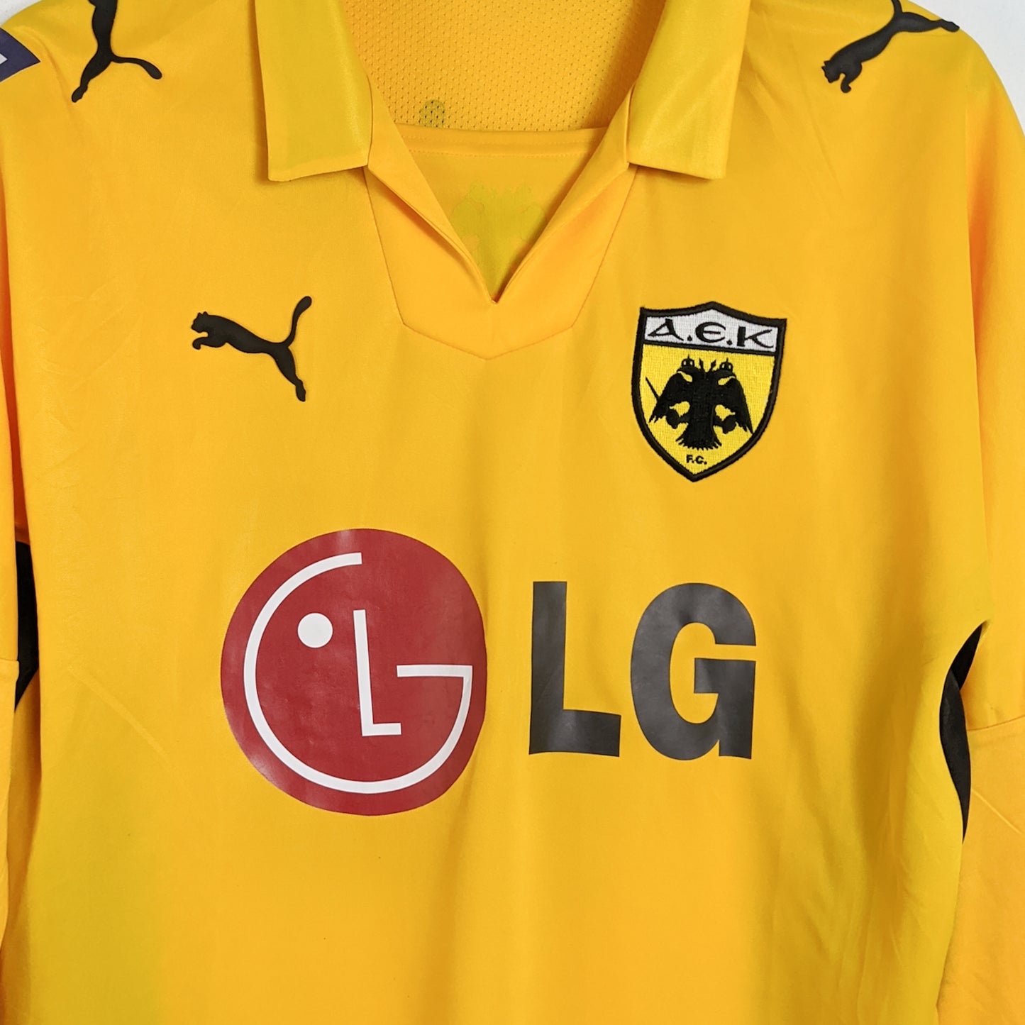 Original AEK Athens 2008/09 Home - Rivaldo #10 Size M (Long Sleeve)