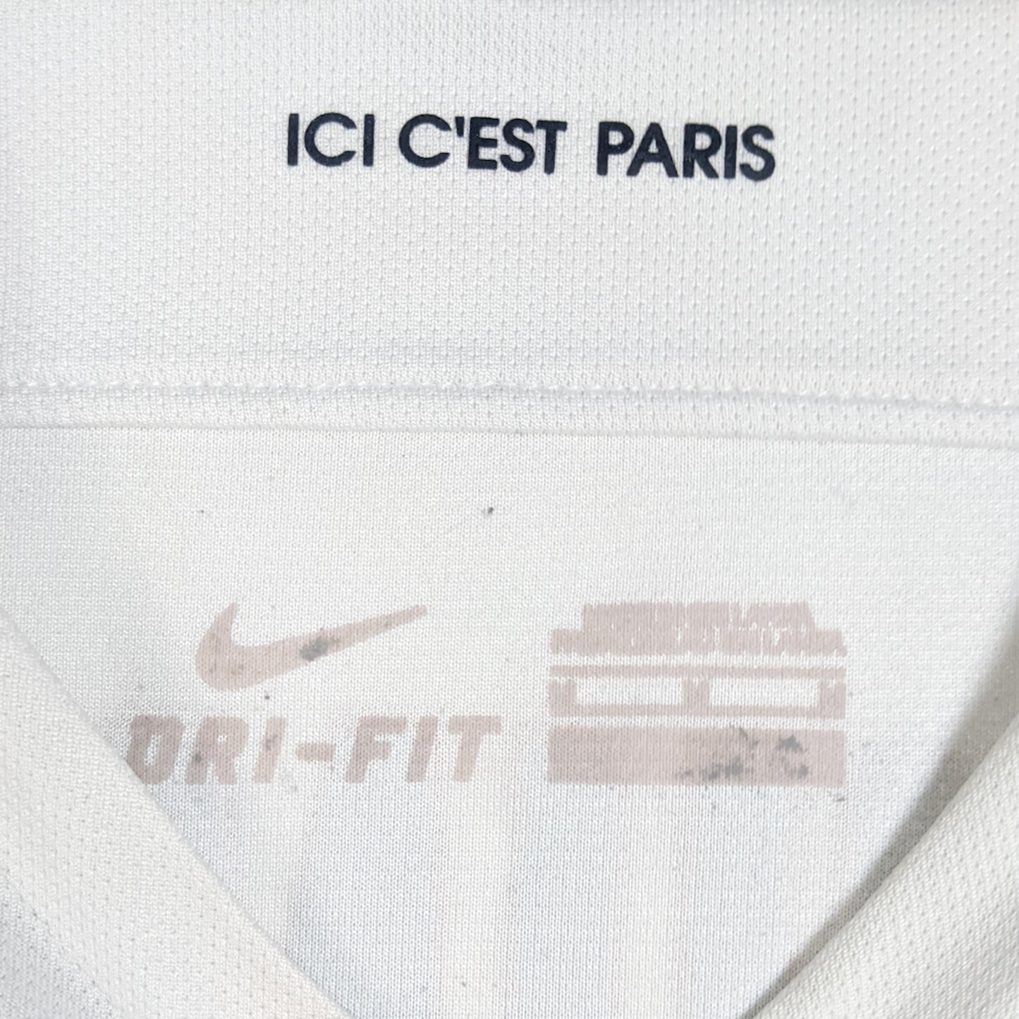 Original Paris Saint-Germain 2015/16 Away - Ibrahimovic #10 Size M