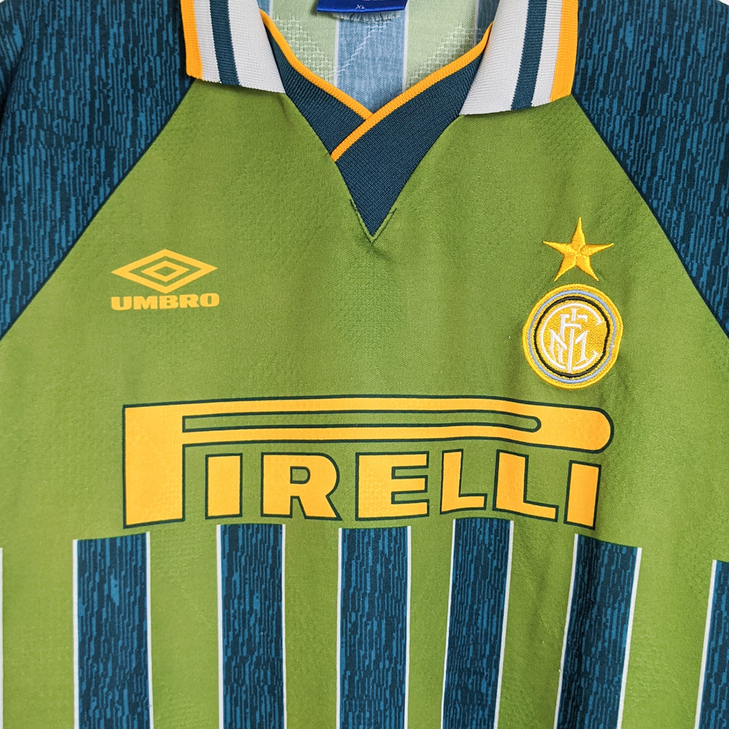 Original Inter 1995/96 Away - R.Carlos #6 Size XL
