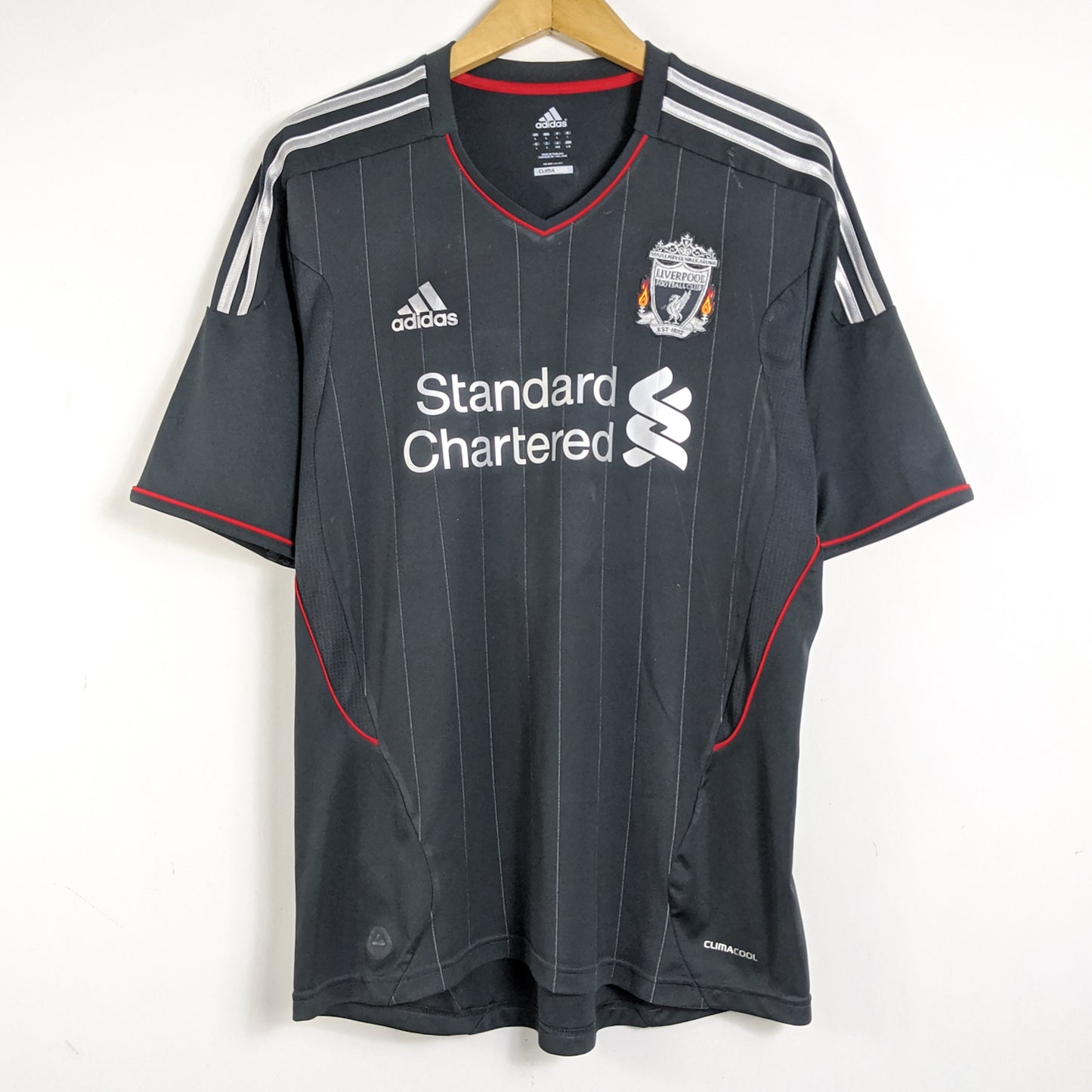 Original Liverpool 2011/12 Away - Gerrard #8 Size L