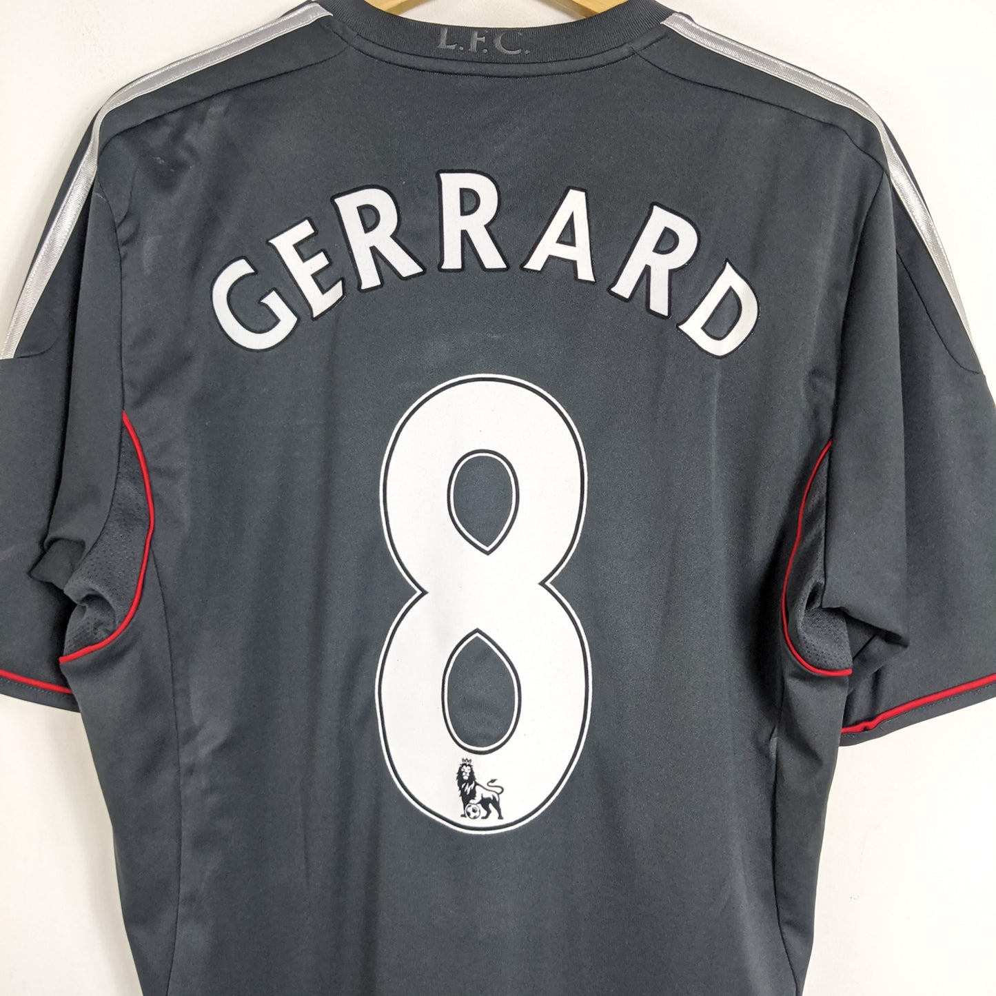Original Liverpool 2011/12 Away - Gerrard #8 Size L
