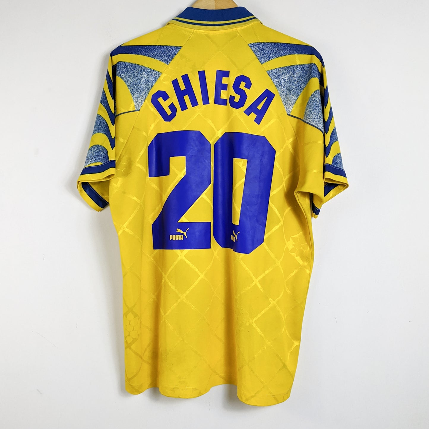 Original Parma 1995/97 Home - Chiesa #20 Size XL