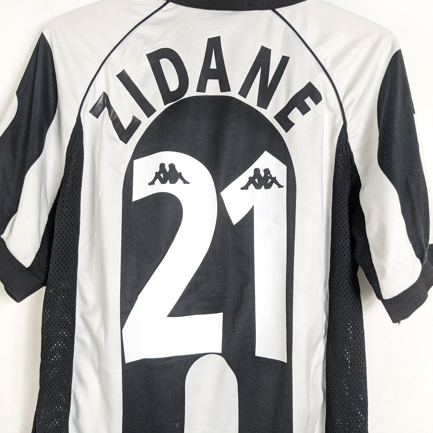 Original Juventus 1997/98 Home - Zidane #21 Size M
