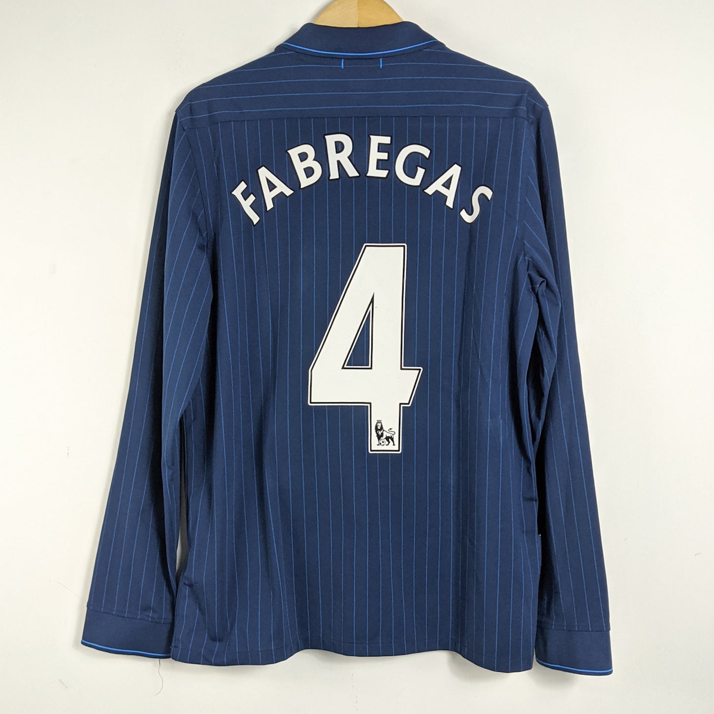 Original Arsenal 2009/10 Away - Fabregas #4 Size L (Long Sleeve)
