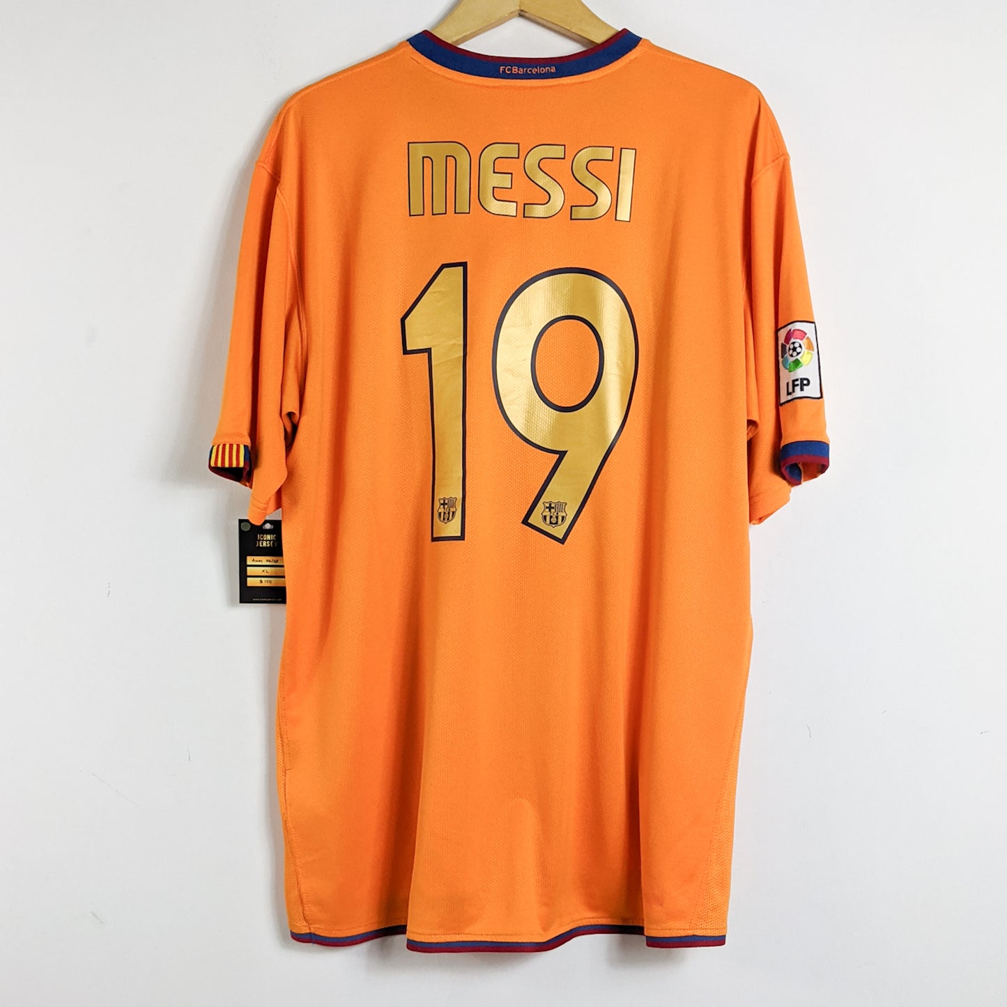 Original Barcelona 2006/08 Away - Messi #19 Size XL