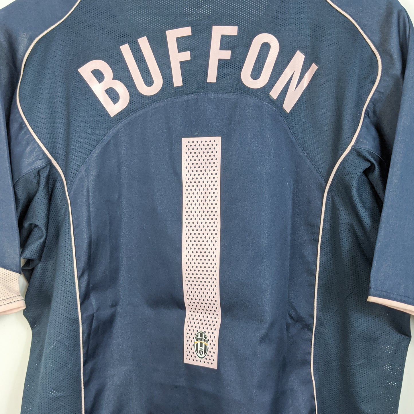 Original Juventus 2004/05 GK Away - Buffon #1 Size L