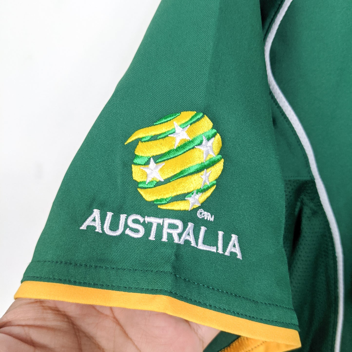 Original Australia 2005 Away - Kewell #10 Size S (Bnwt)