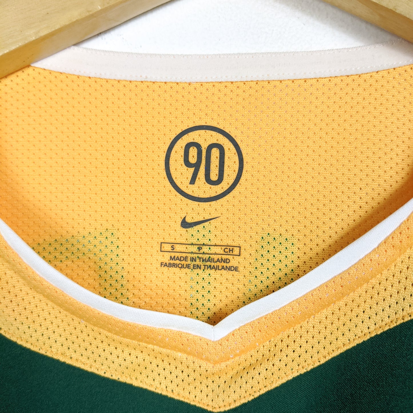 Original Australia 2005 Away - Kewell #10 Size S (Bnwt)
