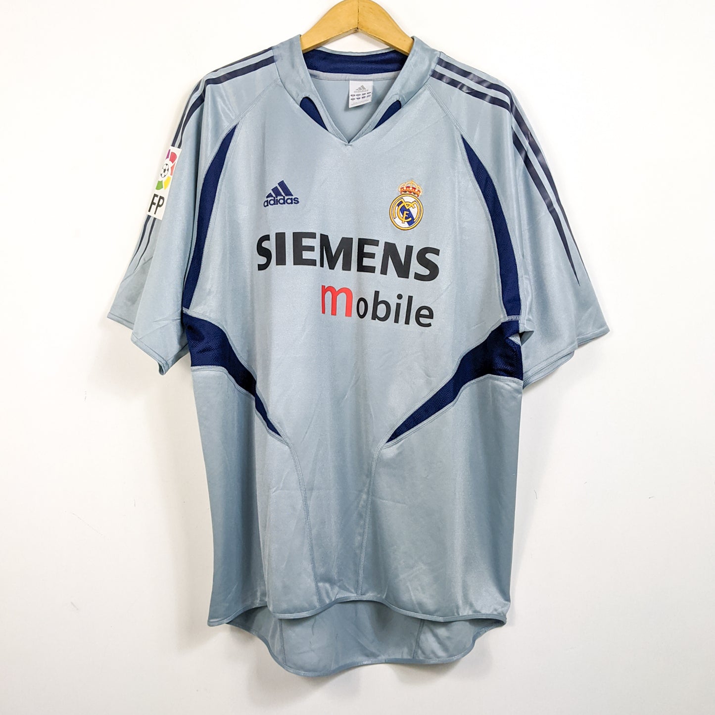 Original Real Madrid 2004/05 GK - Casillas #1 Size XL