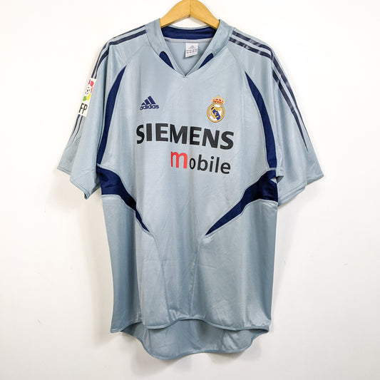 Original Real Madrid 2004/05 GK - Casillas #1 Size XL