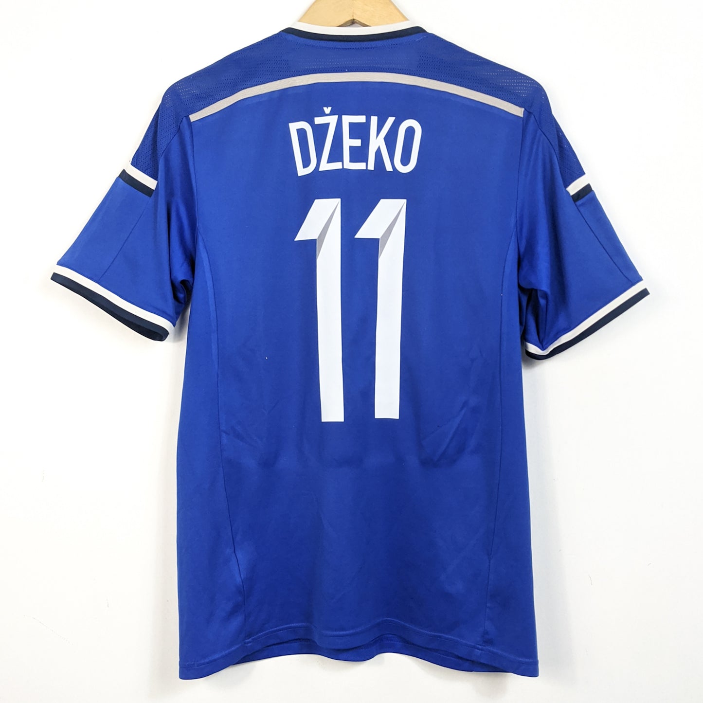 Original Bosnia and Herzegovina 2014/15 Home - Dzeko #11 Size M (Player Issue)