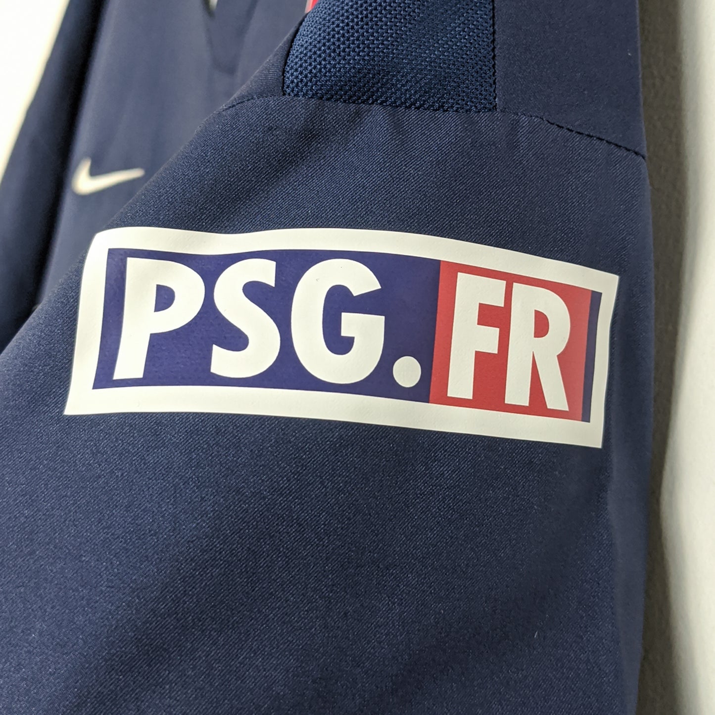 Original Paris Saint-Germain 2002/03 Home - Ronaldinho #10 Size L