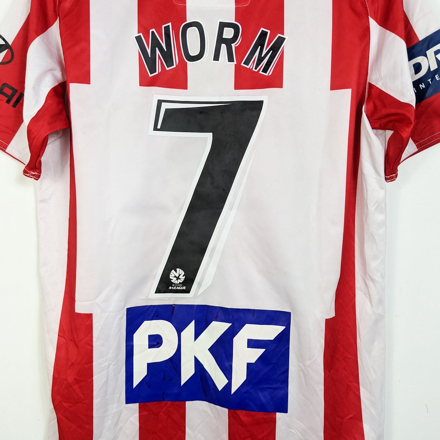 Original Melbourne Heart 2011/12 Home - Worm #7 Size S