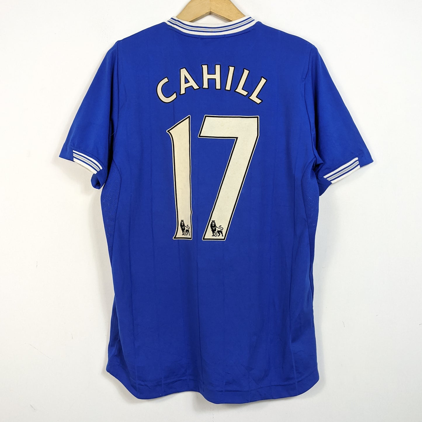 Original Everton 2009/10 Home - Cahill #17 Size M