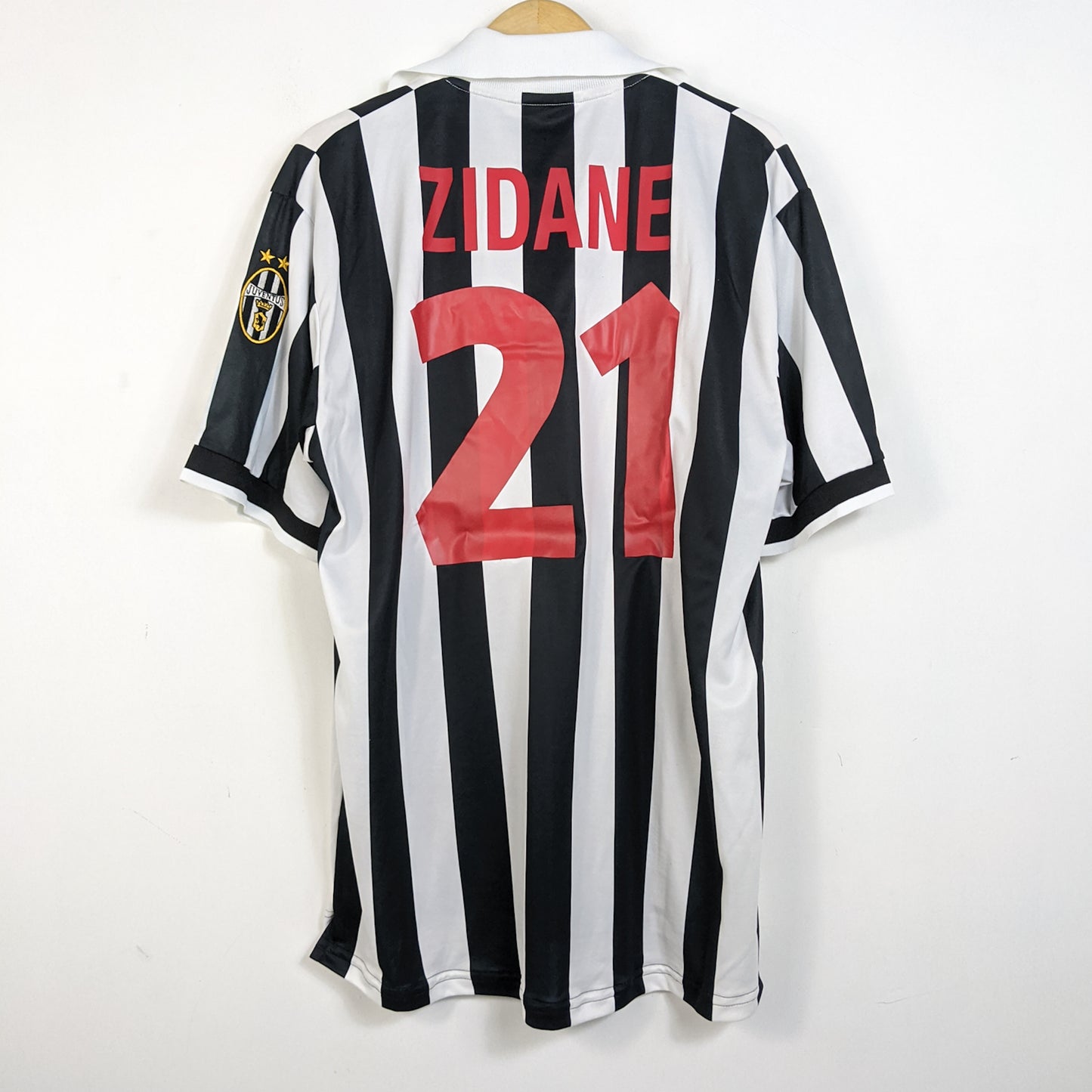 Original Juventus 1998/99 Home - Zidane #21 Size XL
