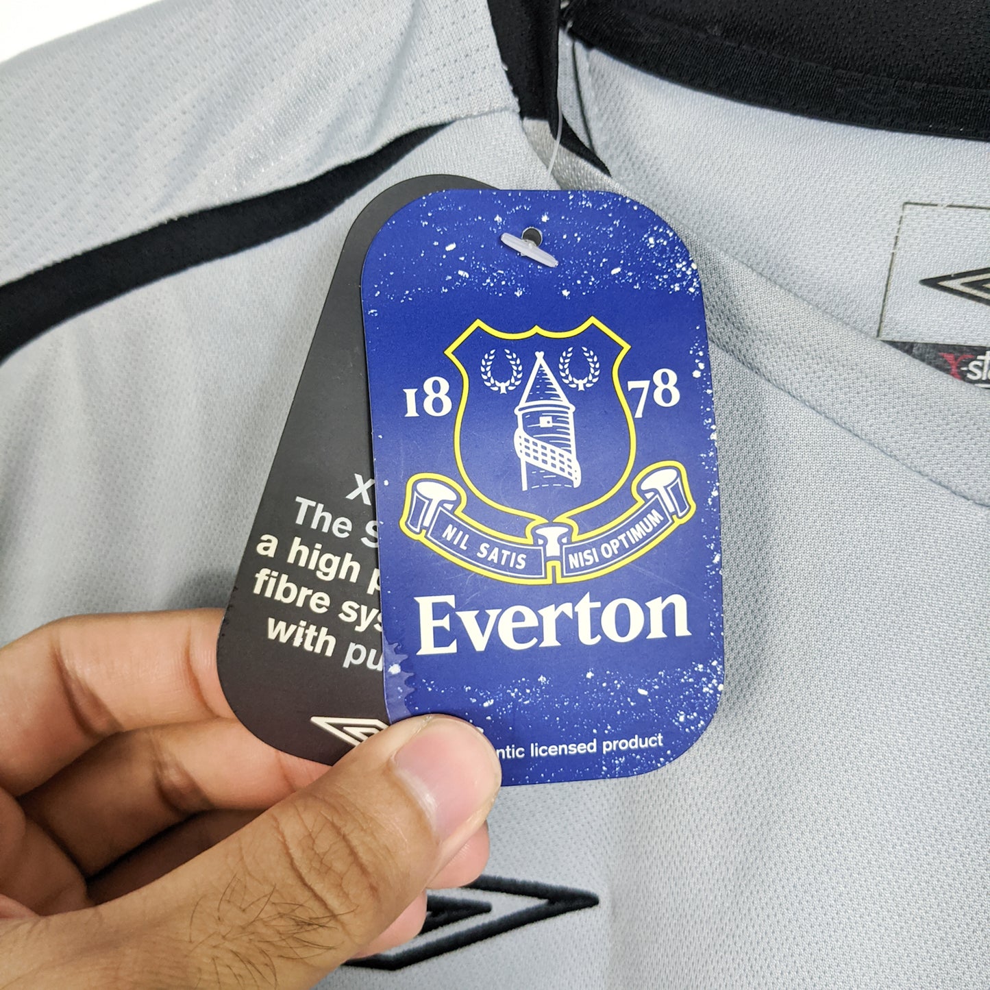 Original Everton 2005/06 Away - Cahill #17 Size M (Bnwt)