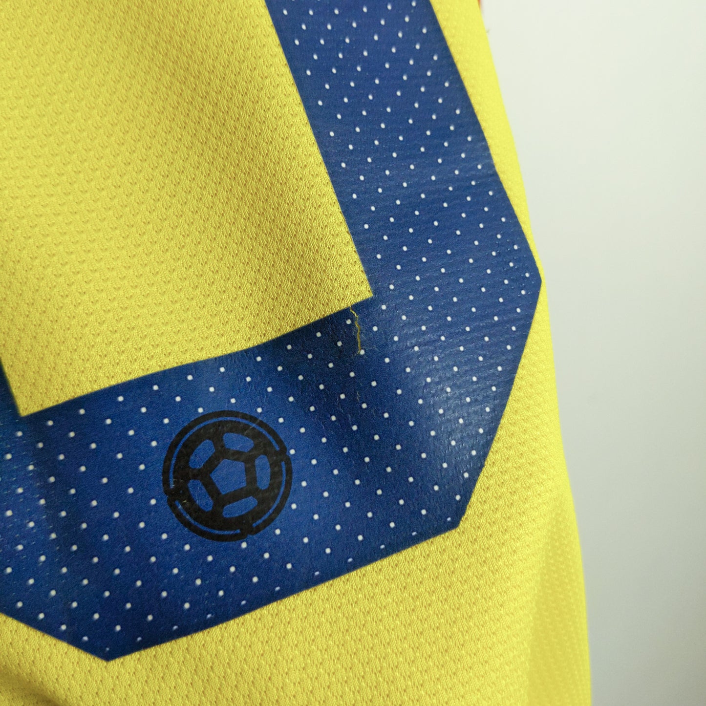 Original Colombia 2022/23 Home - James #10 Size fit XL