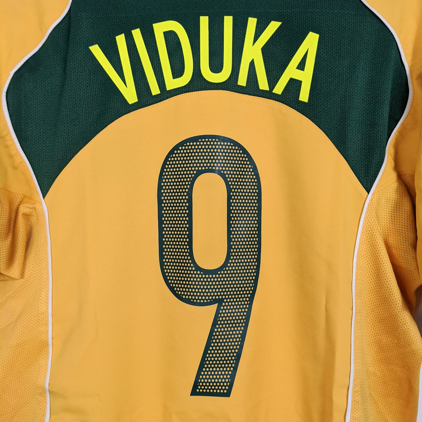 Original Australia 2005 Home - Viduka #9 Size M