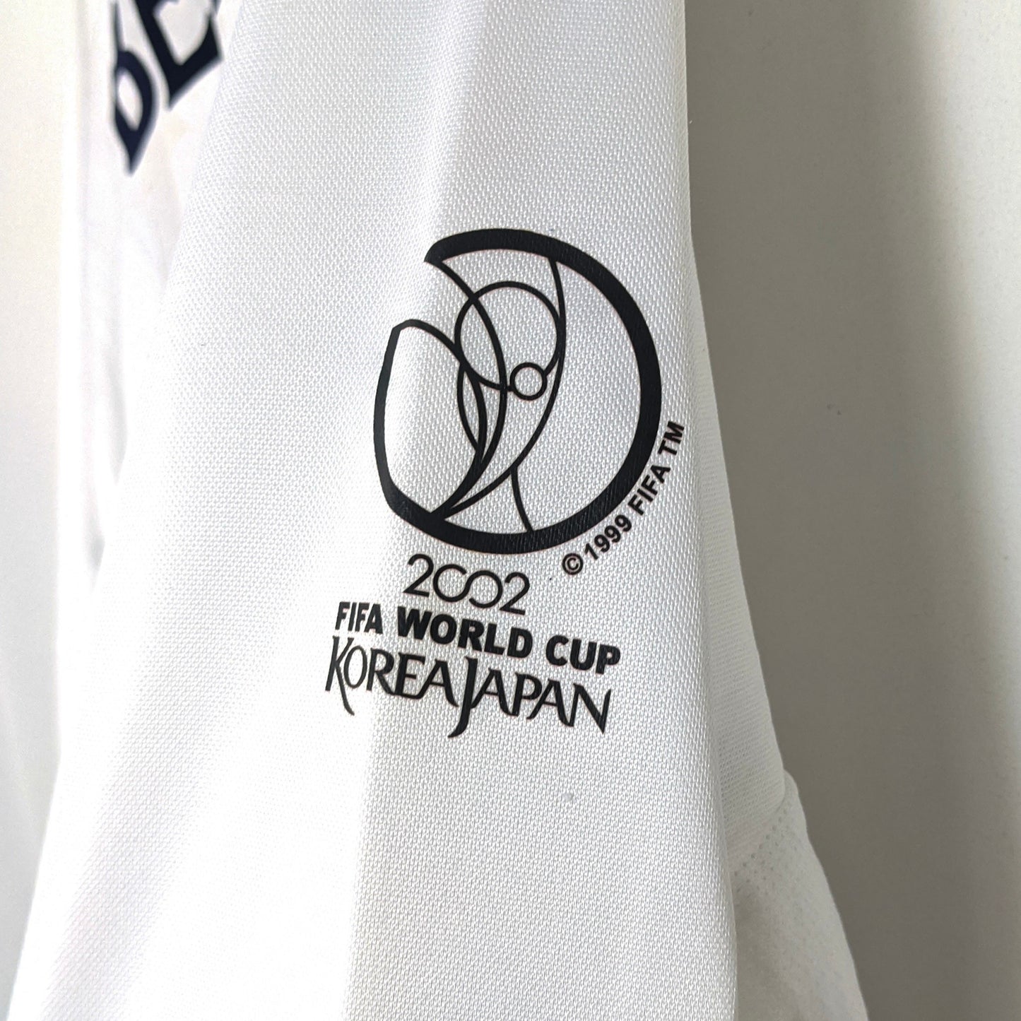 Original England 2002 Home - Beckham #7 Size XL (Long Sleeve)