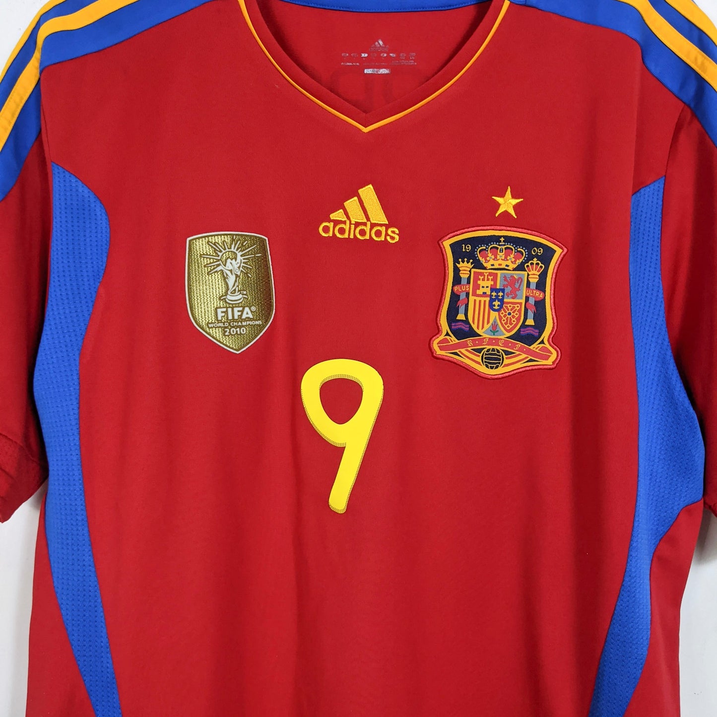 Original Spain 2010/11 Home - Torres #9 Size L