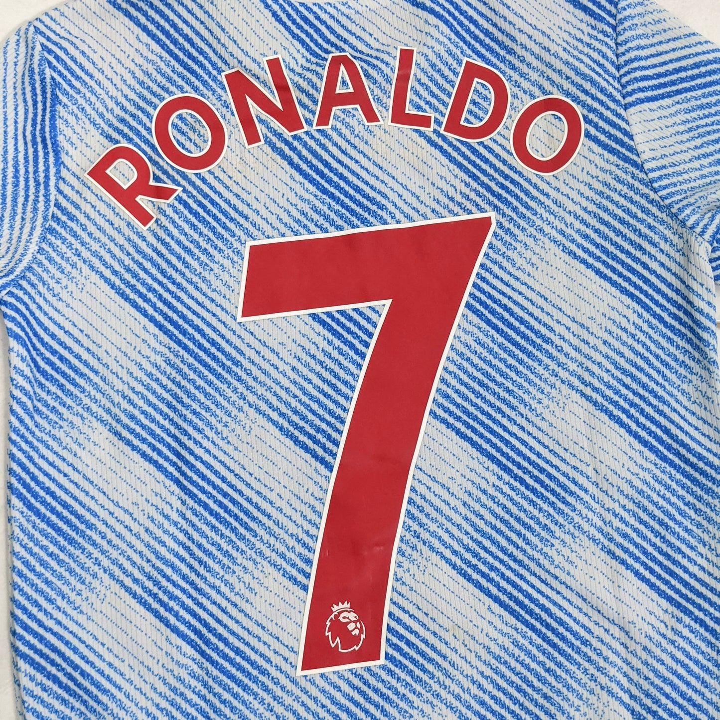 Original Manchester United 2021/22 Away - Ronaldo #7 Size S Boys
