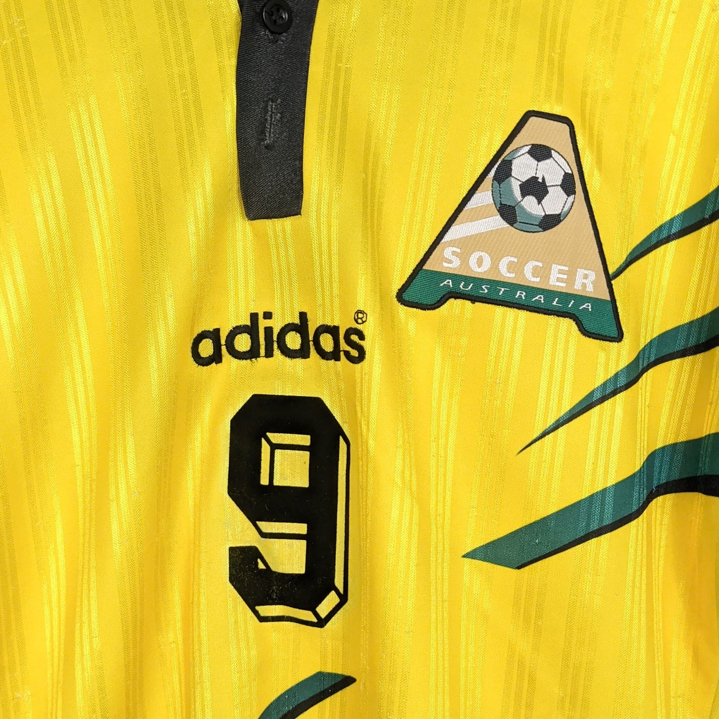 Original Australia 1996/98 Home - Viduka #9 Size XL Boys