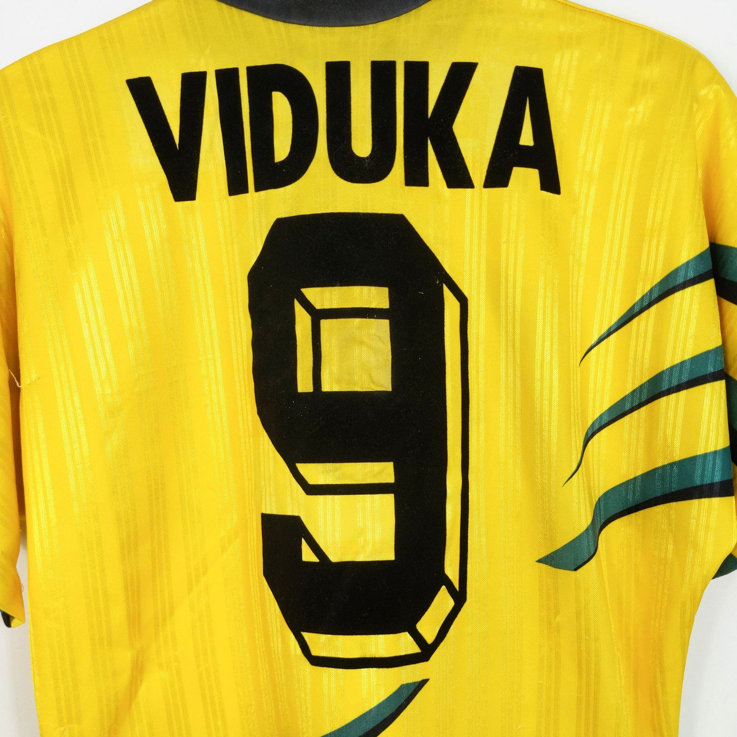 Original Australia 1996/98 Home - Viduka #9 Size XL Boys