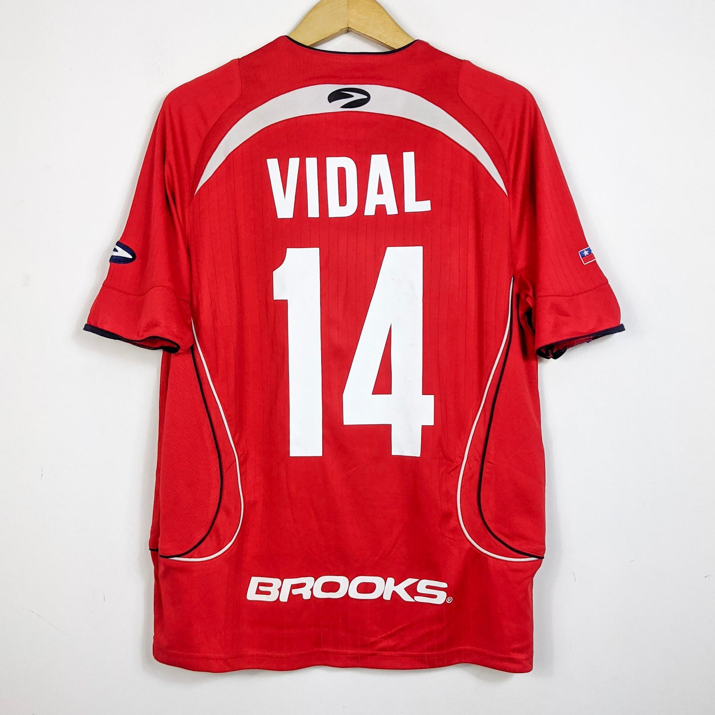 Original Chile 2007/09 Home - Vidal #14 Size M