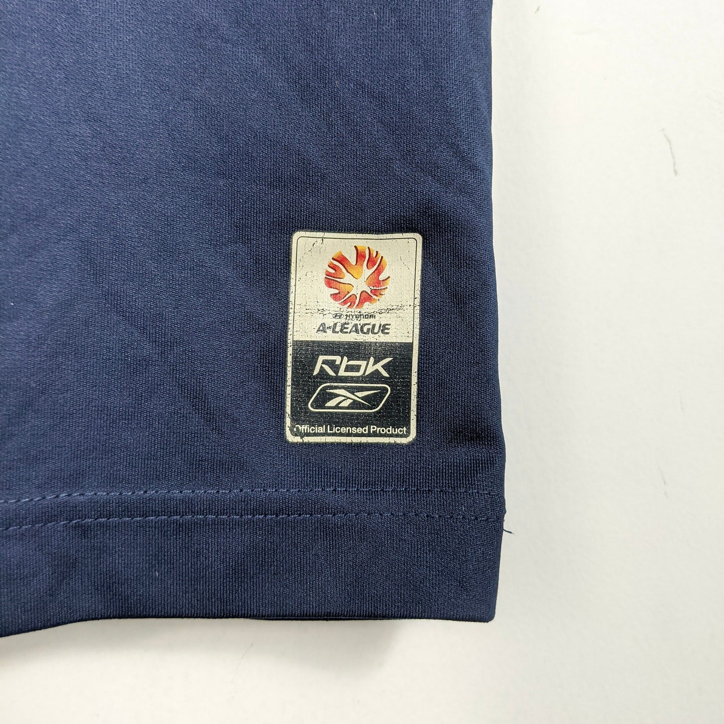 Original Melbourne Victory 2007/08 Home - Thompson #10 Size M