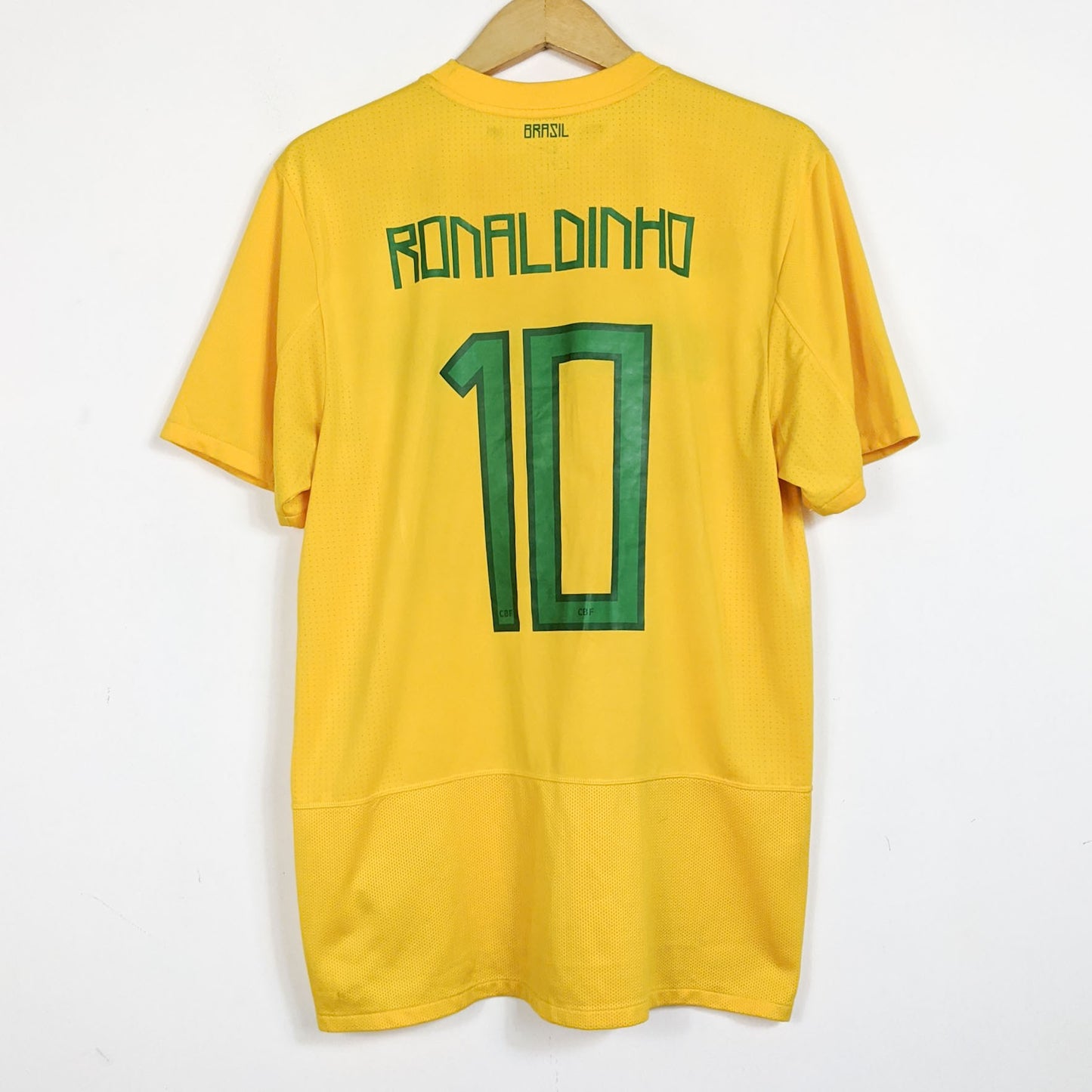 Original Brazil 2011/12 Home - Ronaldinho #10 Size M