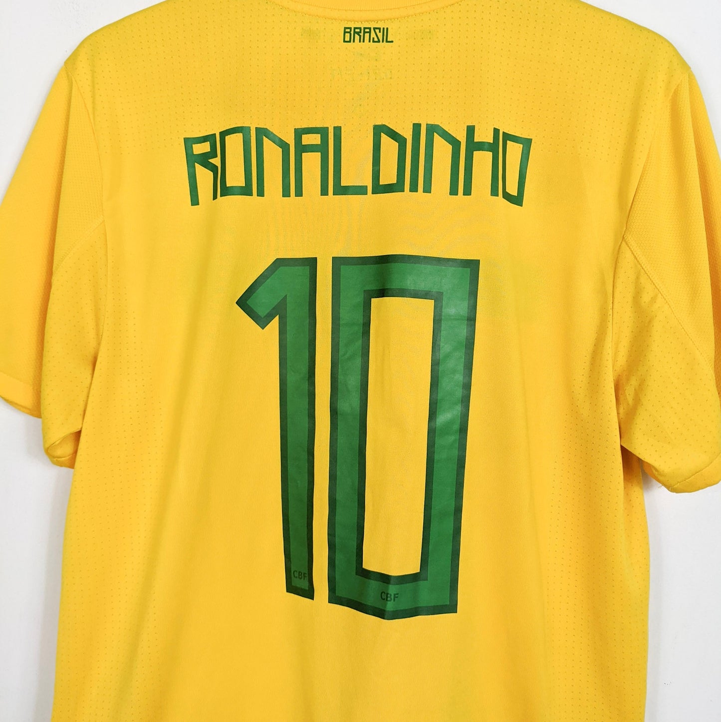 Original Brazil 2011/12 Home - Ronaldinho #10 Size M
