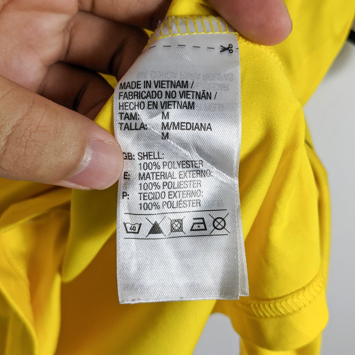 Original Colombia 2014 Home - James #10 Size M