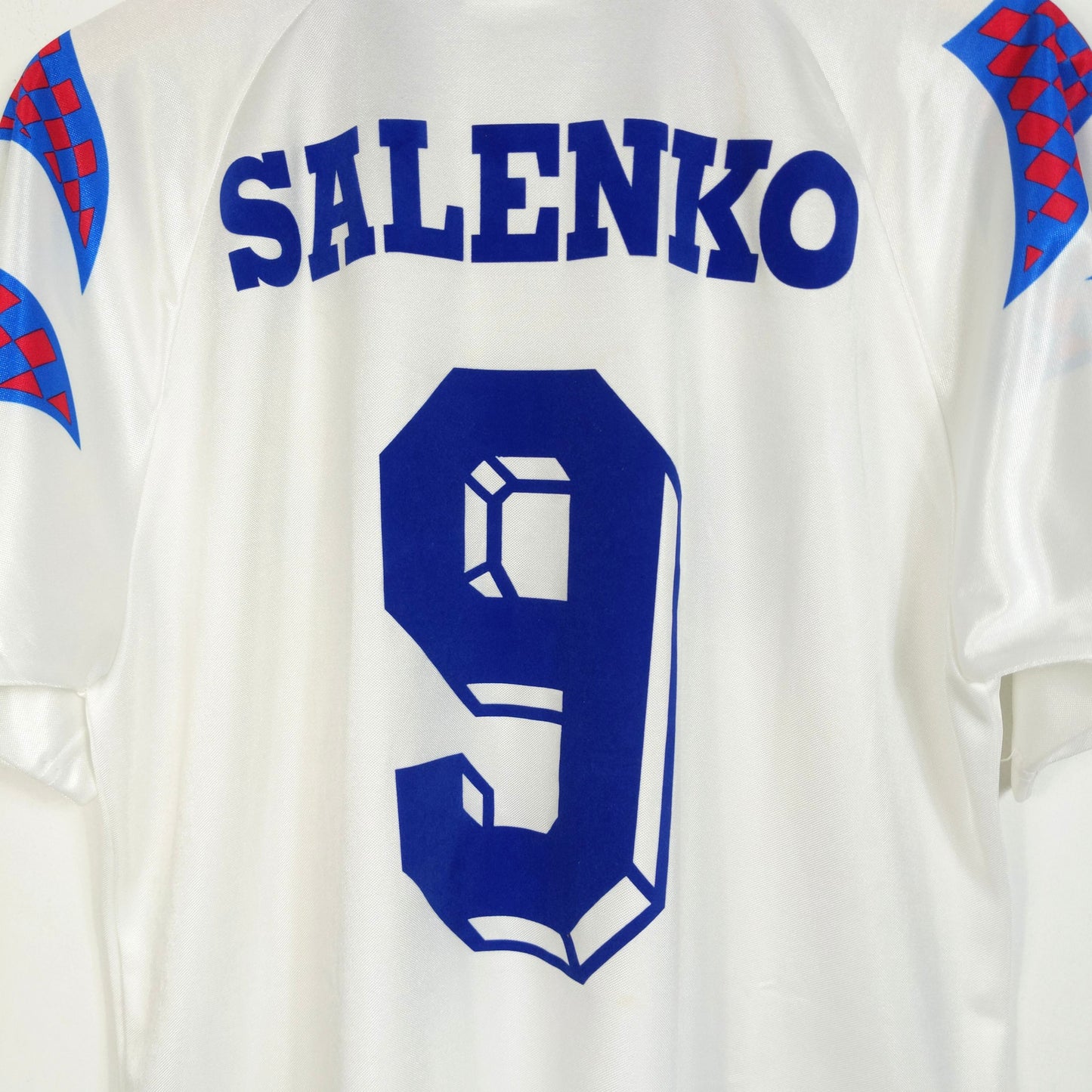 Original Russia 1994 Home - Salenko #9 Size L