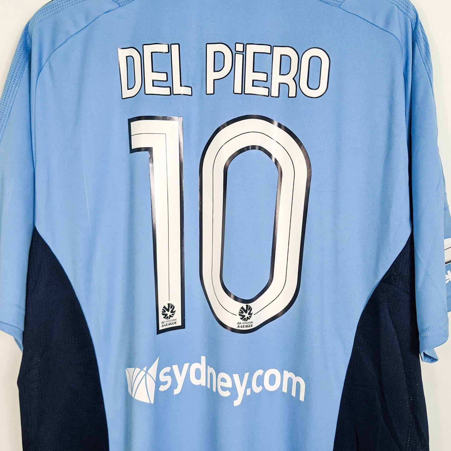 Original Sydney FC 2012/13 Home - Del Piero #10 Size XL (Bnwt)