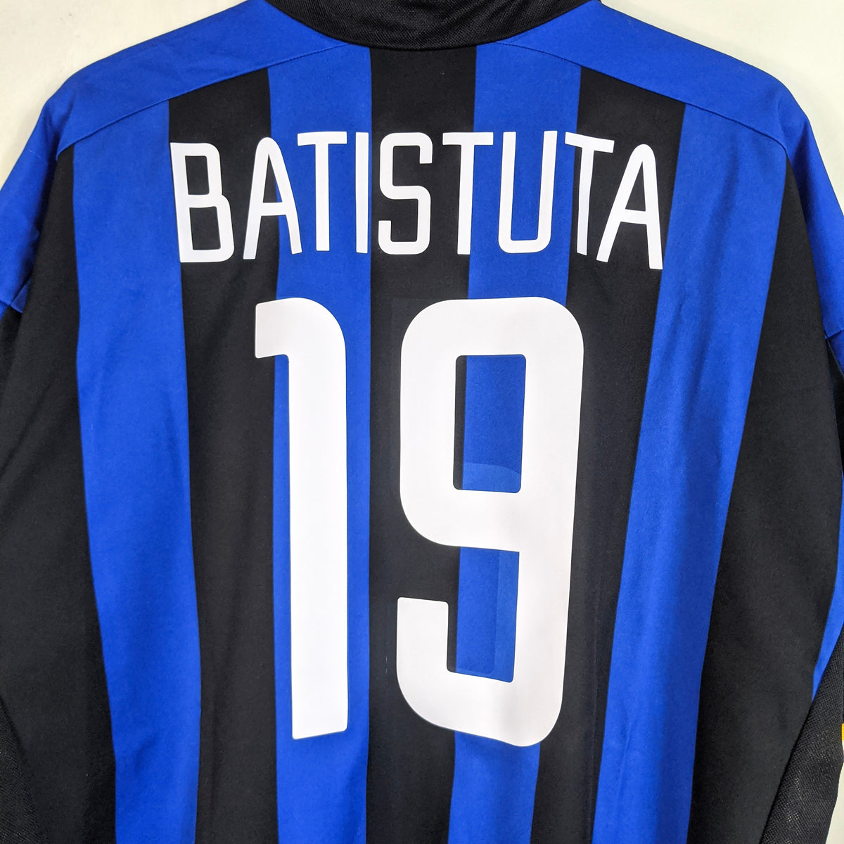 Original Inter Milan 2002/03 Home - Batistuta #19 Size XL
