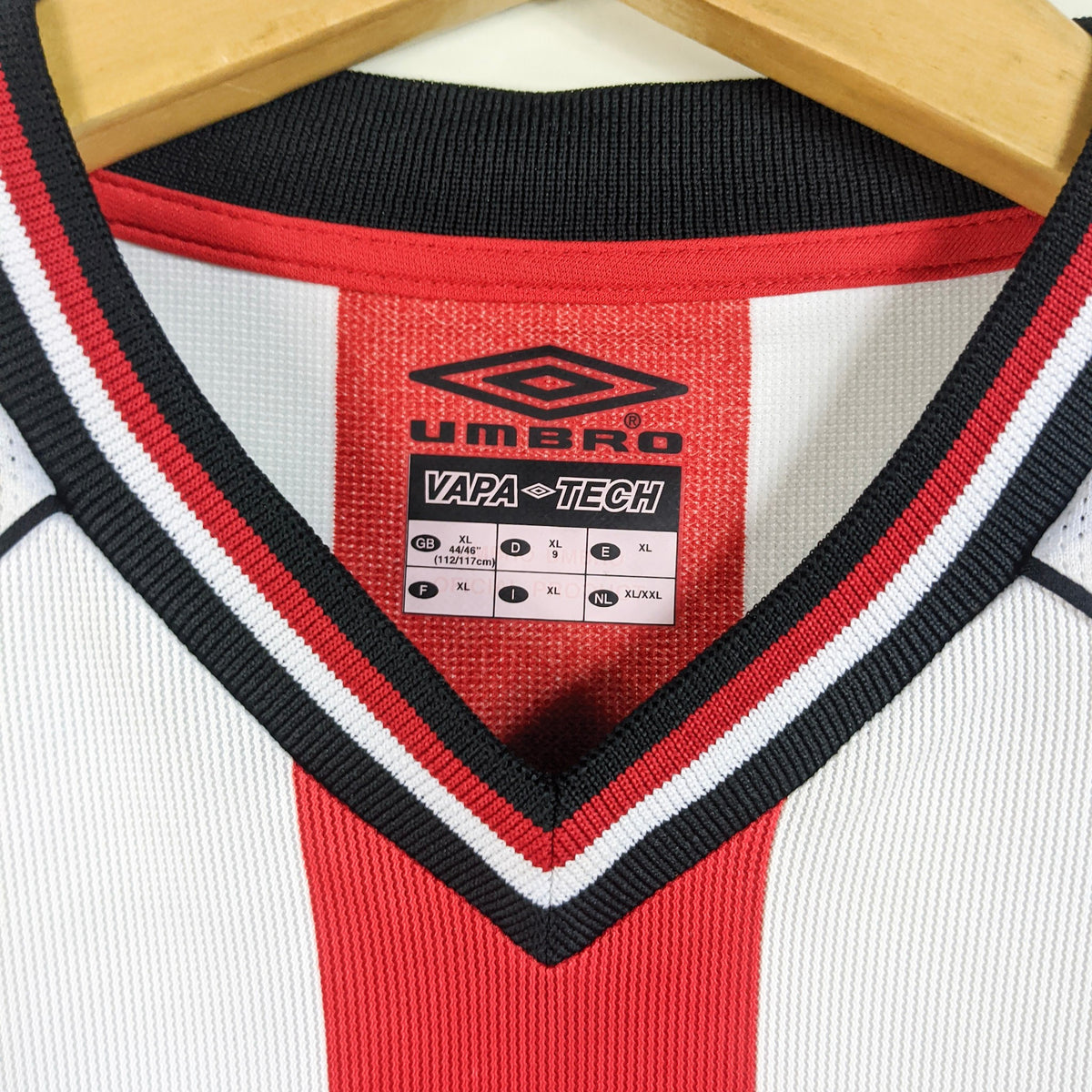 Original Olympiacos 2001/02 Home - Karembeu #8 Size XL