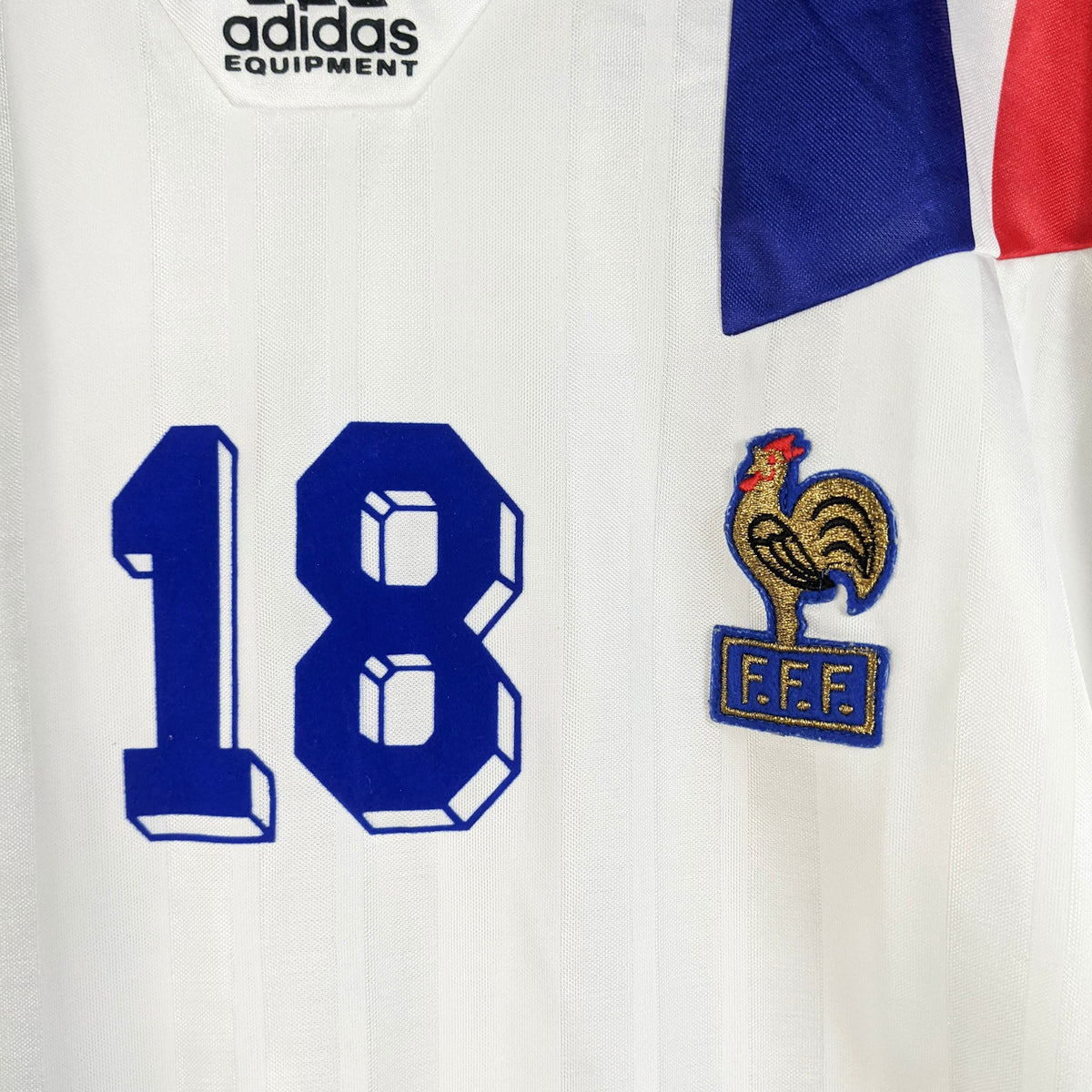 Original France 1992/94 Away - Cantona #18 Size L fit XL