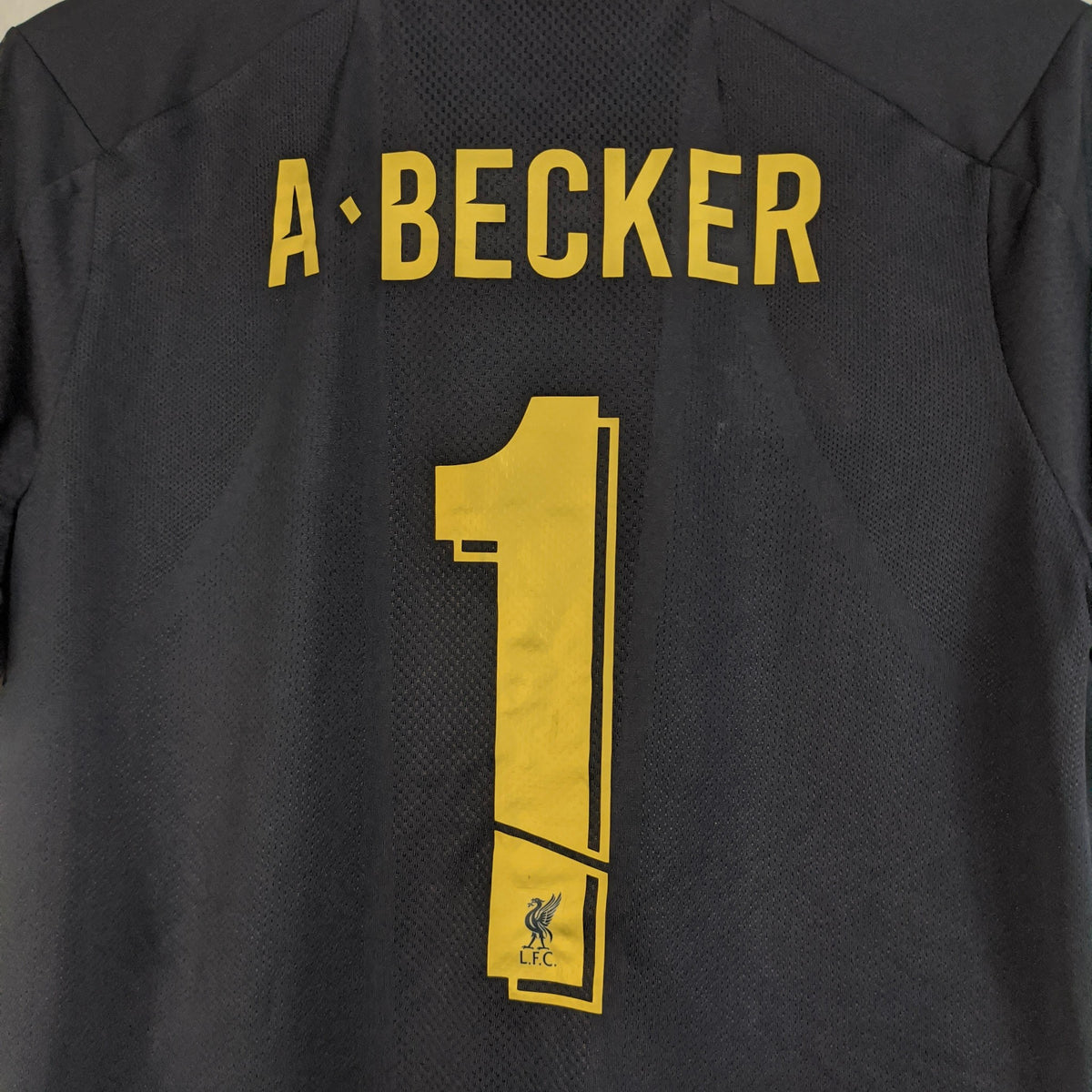 Original Liverpool 2019/20 GK - A.Becker #1 Size S